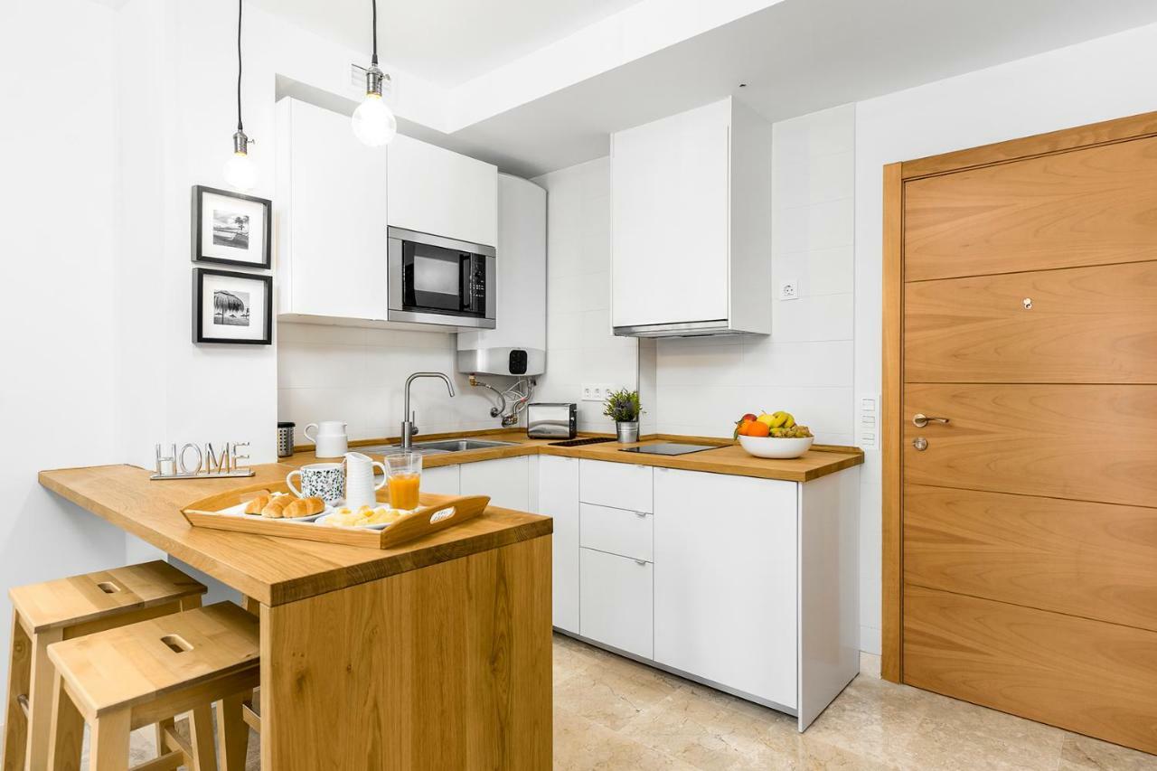 Apartamento Lujo Ancha Del Carmen Malaga Exterior photo